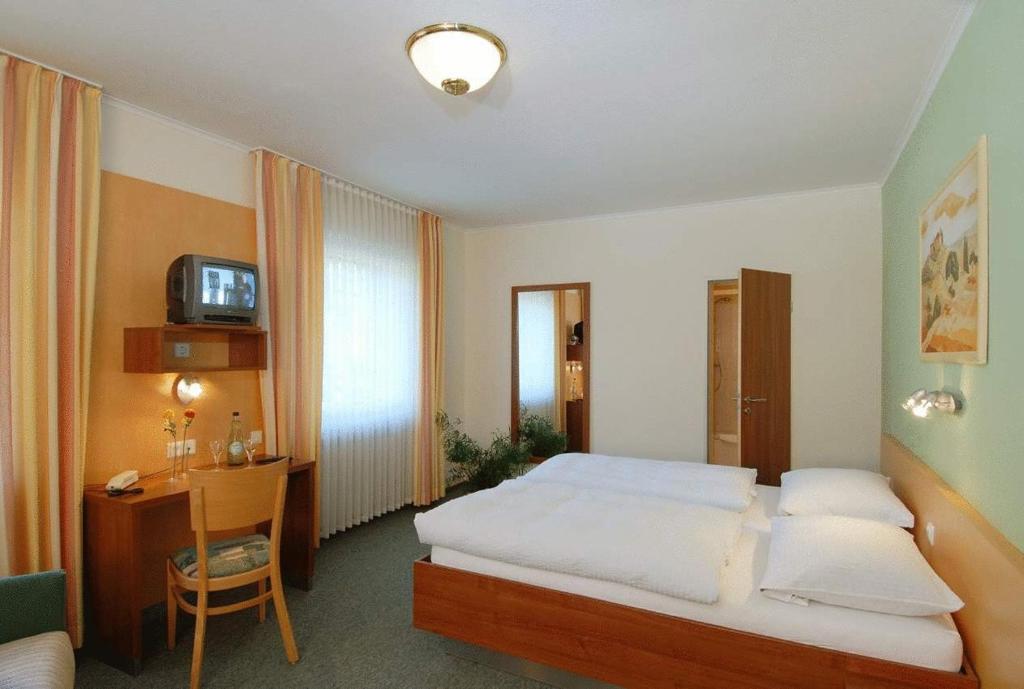 Waldhotel Lingen Room photo